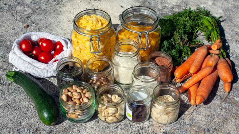 💪🔋 Micronutrienti Dimenticati: Zinco, Magnesio e Recupero Muscolare — La Guida Completa per Atleti e Appassionati di Fitness