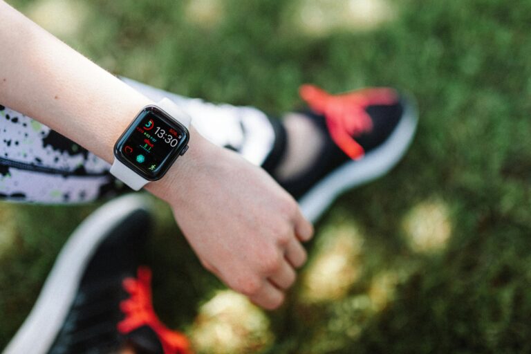 Fitness Intelligente: Come Unire Allenamento, Dieta e Tecnologia per Risultati Reali